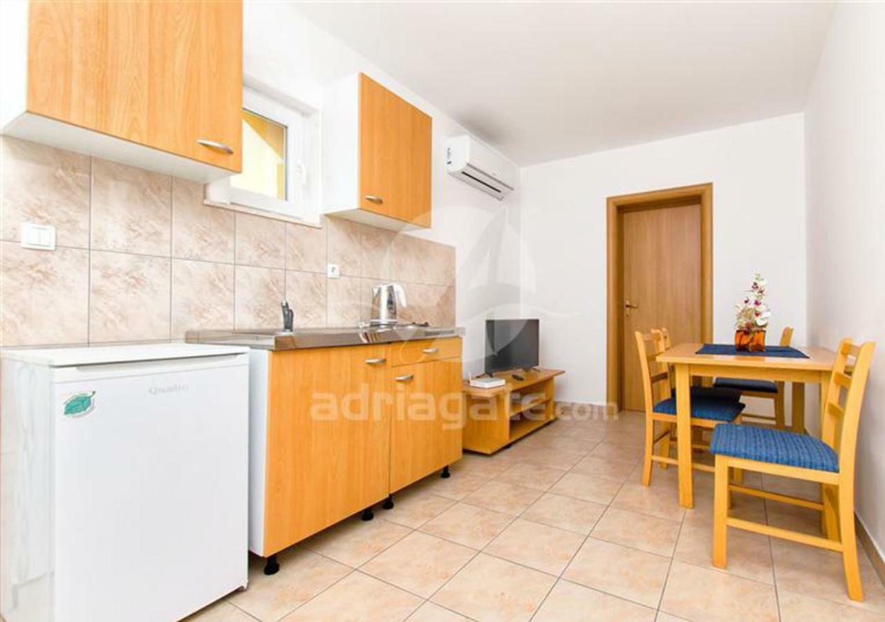 Apartments Iva Rogoznica (Sibenik-Knin) Exterior foto